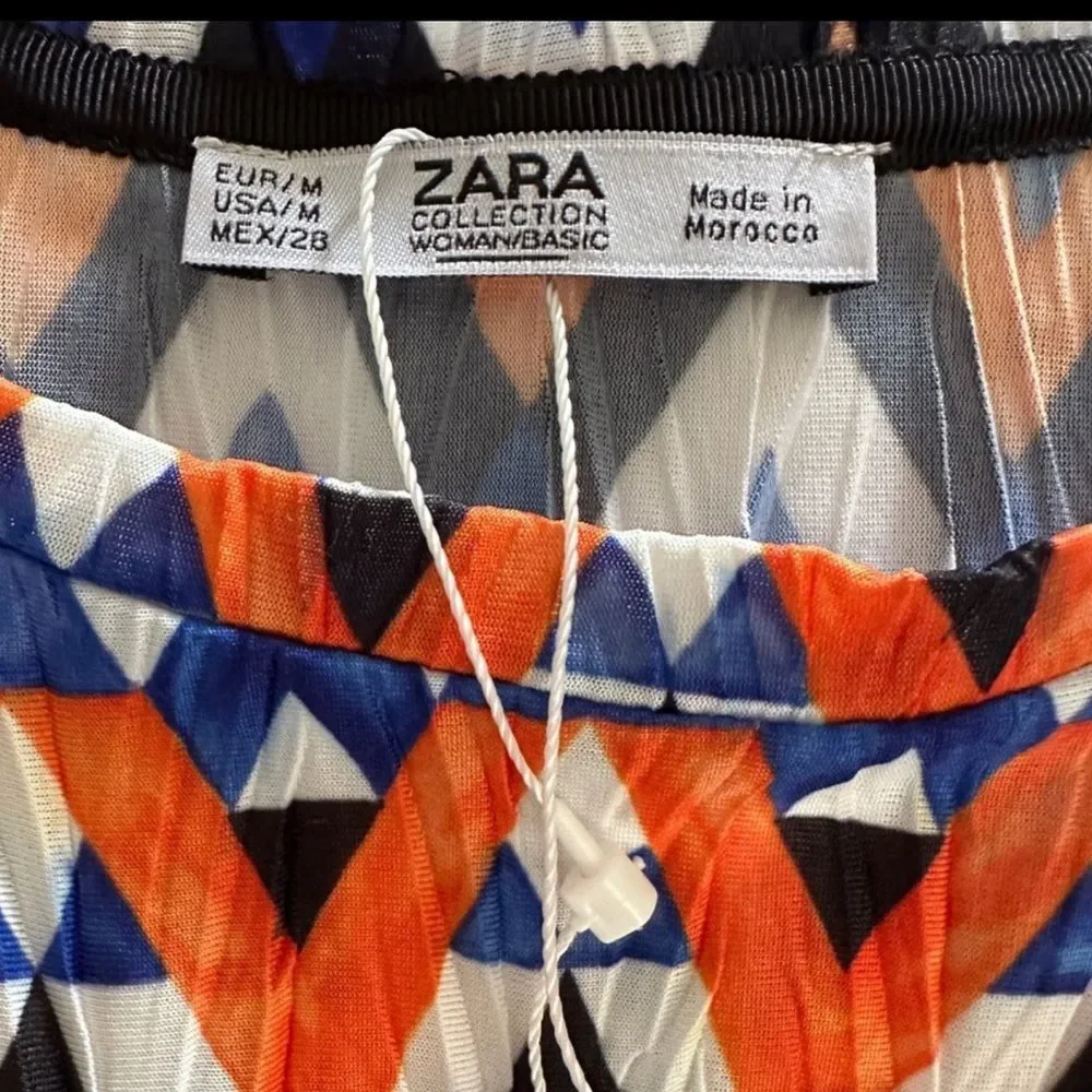 ZARA Dress Pleated Geometric Print Size M • BLOGGER FAVORITE • NEW WITH TAGS •
